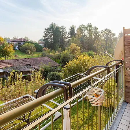 Di Monate Apartman *