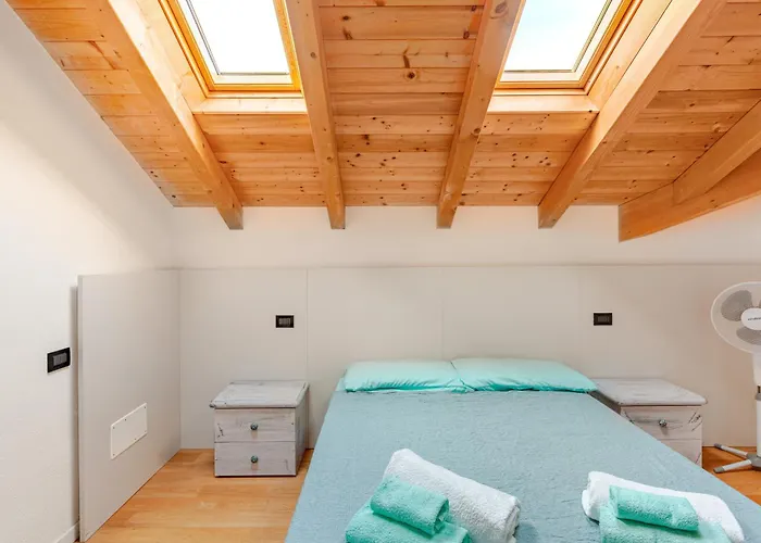 Di Monate דירה Osmate